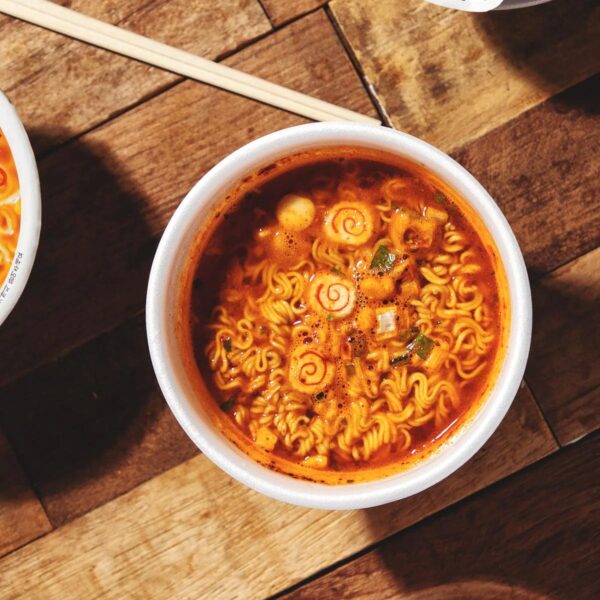 Ramen sabor Carne de Res Yukgaejang Samyang 86g (12 pzs)