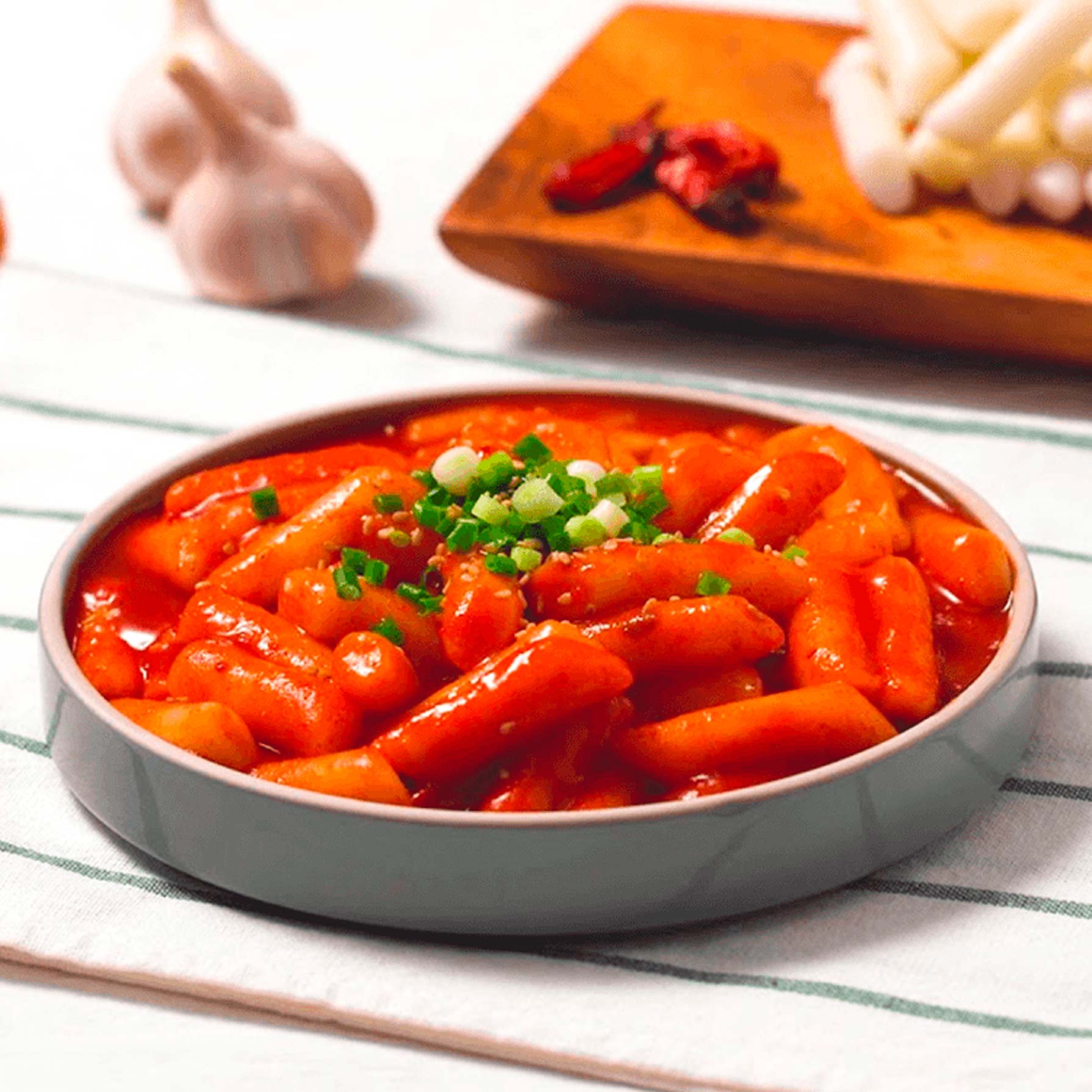 Topokki con Salsa Picante GoodPokki K-Quick 353g (20 pzs)